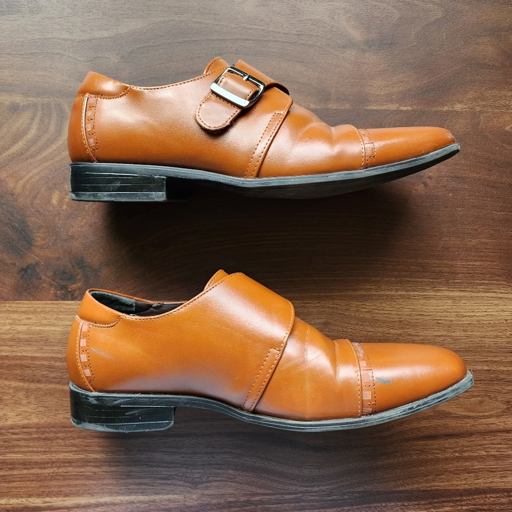 Stacy Adams Brown Dress Shoes with Velcro Strap - Picture 4 of 11